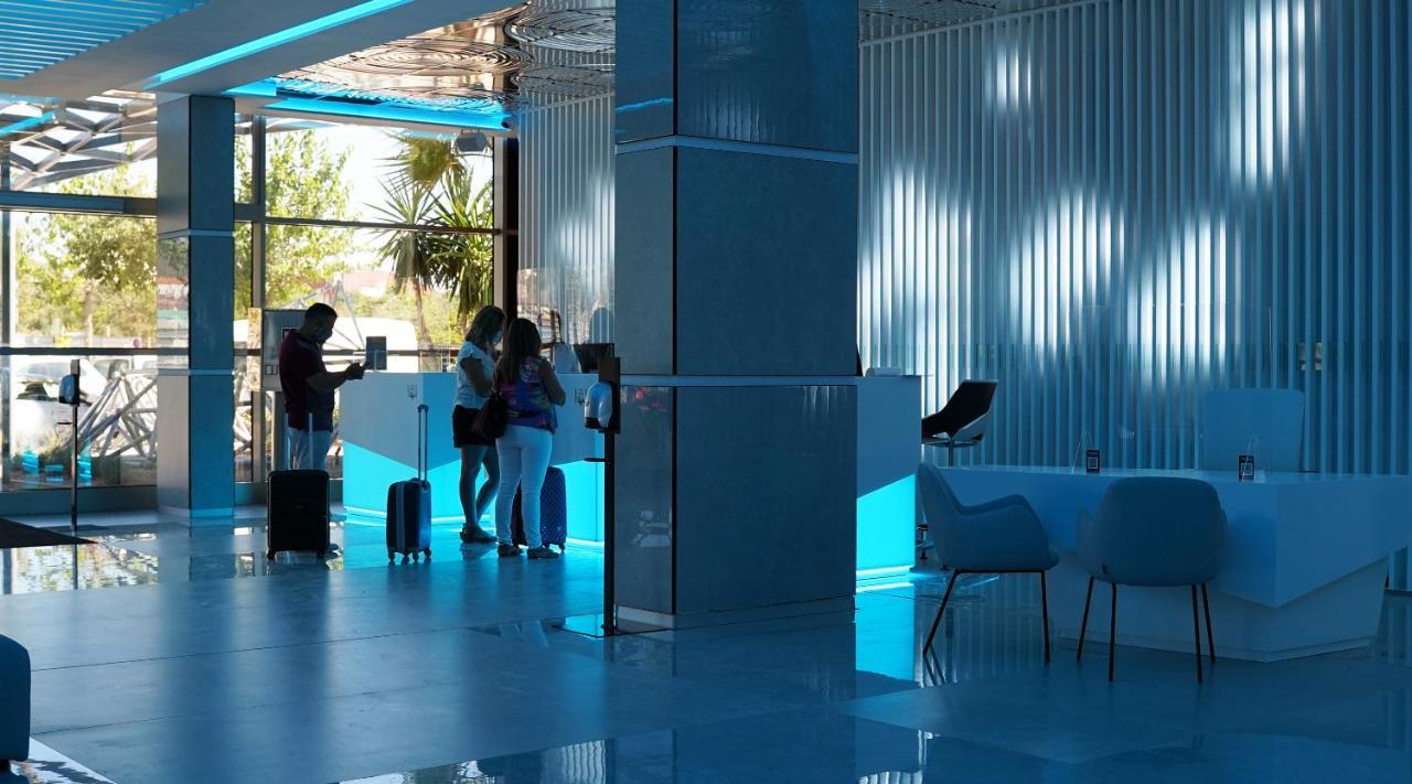 Hotel The Ibiza Twiins - 4* Sup Playa d'en Bossa Esterno foto