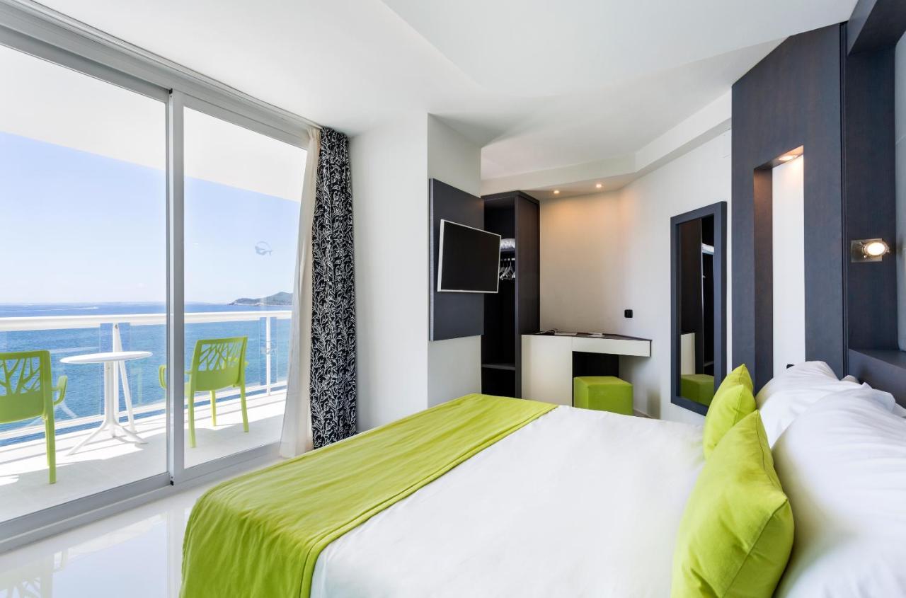 Hotel The Ibiza Twiins - 4* Sup Playa d'en Bossa Esterno foto