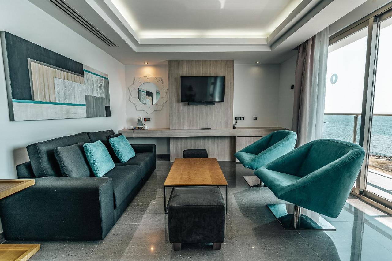 Hotel The Ibiza Twiins - 4* Sup Playa d'en Bossa Esterno foto