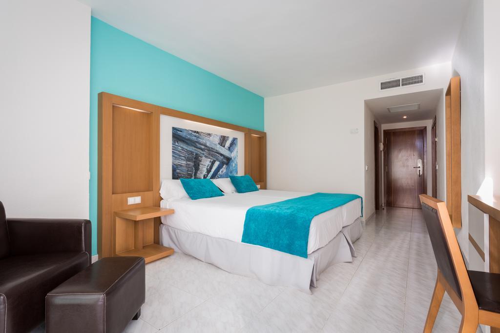 Hotel The Ibiza Twiins - 4* Sup Playa d'en Bossa Esterno foto