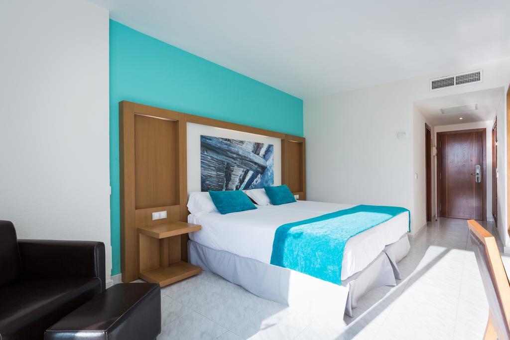 Hotel The Ibiza Twiins - 4* Sup Playa d'en Bossa Esterno foto