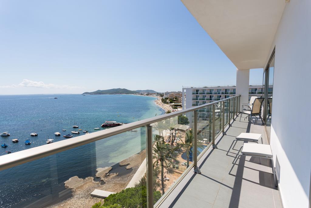 Hotel The Ibiza Twiins - 4* Sup Playa d'en Bossa Esterno foto